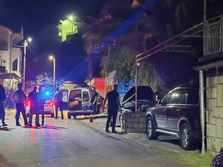 Ponovo zapaljeno vozilo  Nebojši Vukanoviću