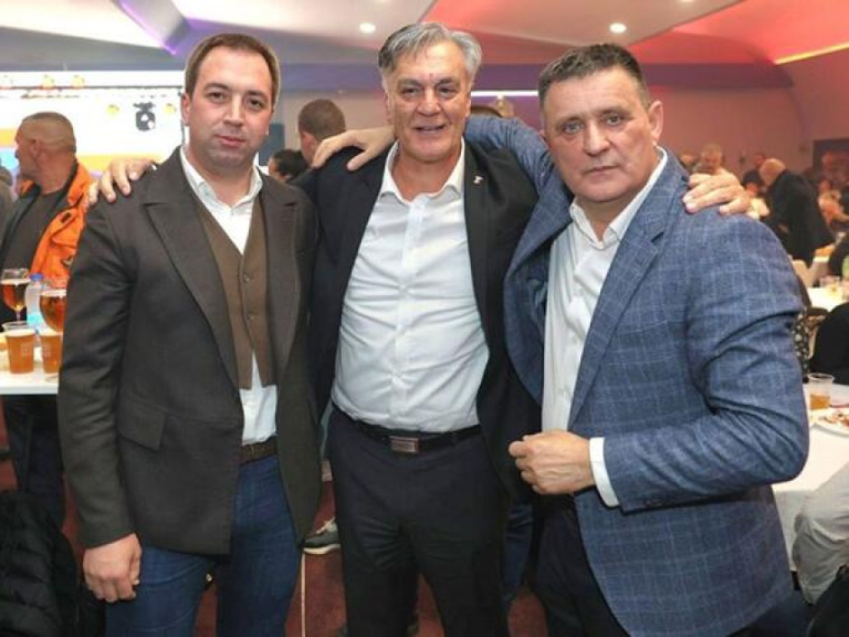 Nakon snimka i smjene Đajić u društvu ministara