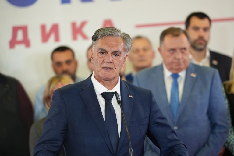 Desila se brutalna krađa na izborima, nadležni “spavaju”