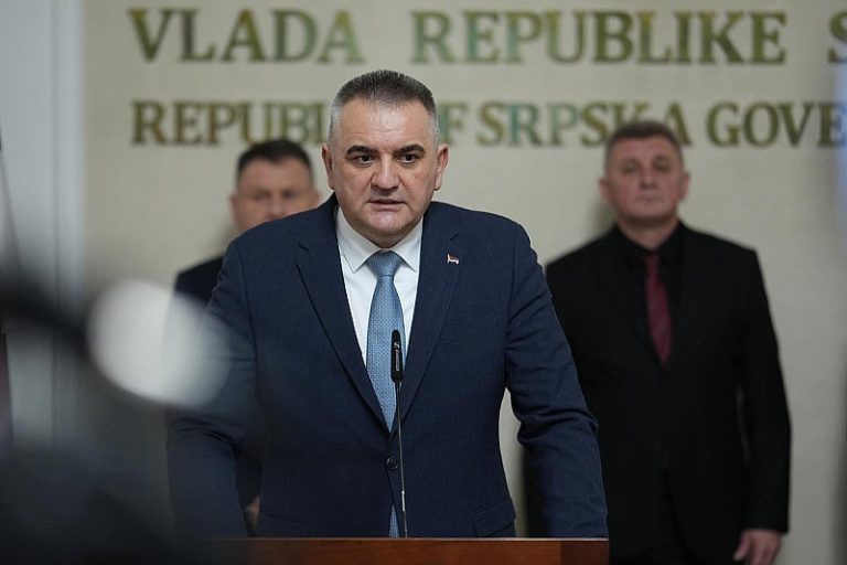 Minić najavljuje vanrednu sjednicu Skupštine: Na dnevnom redu povećanje plata u zdravstvu i upravi