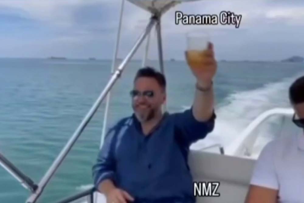 Košarac posatao počasni građanin Foče