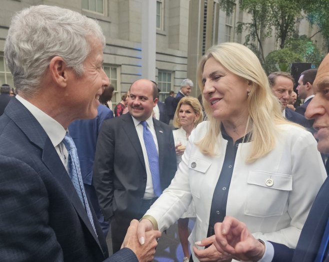 Cvijanović se u Vašingtonu rukovala sa američkim sekretarom za energetiku